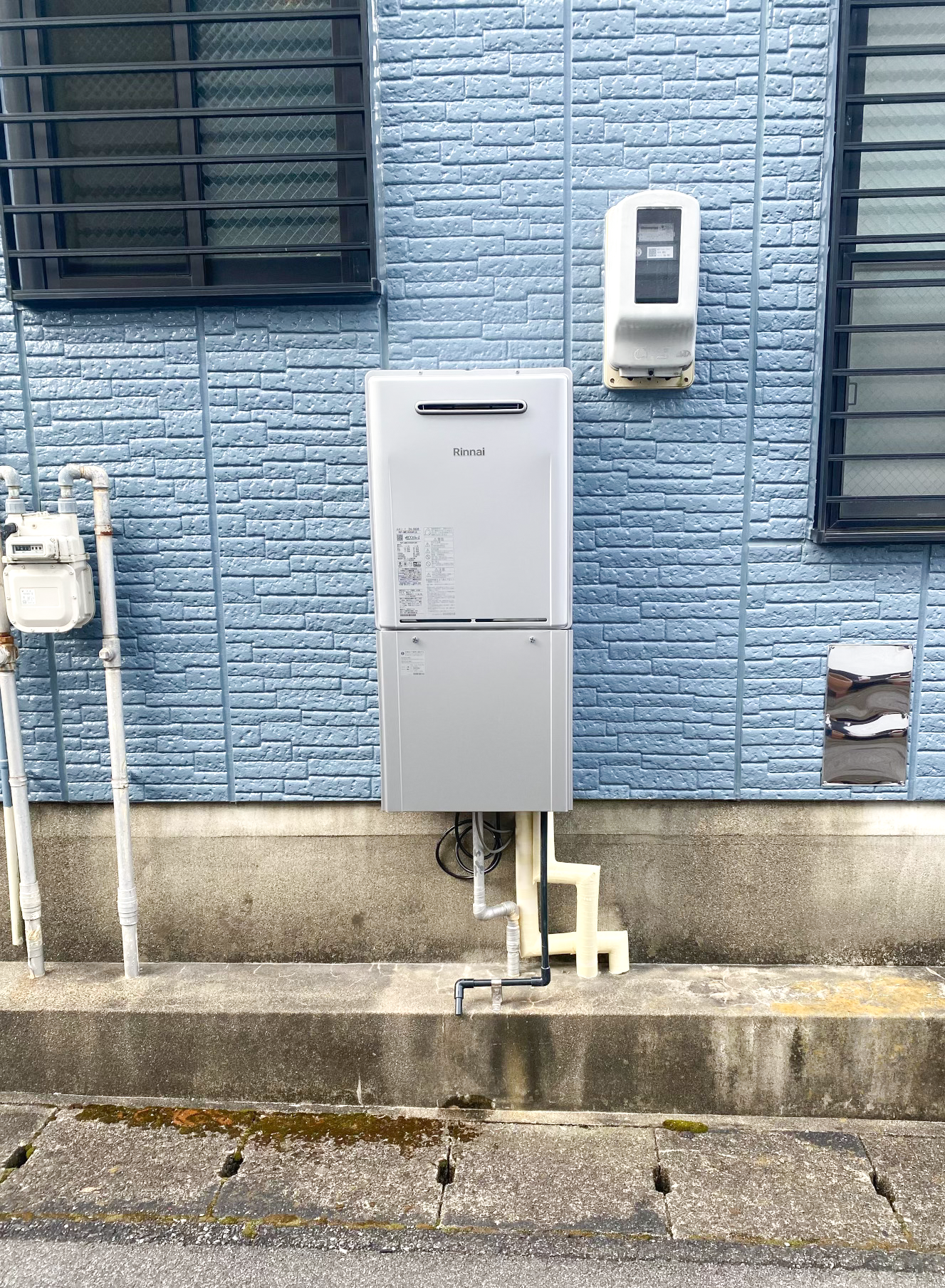 ガス給湯器