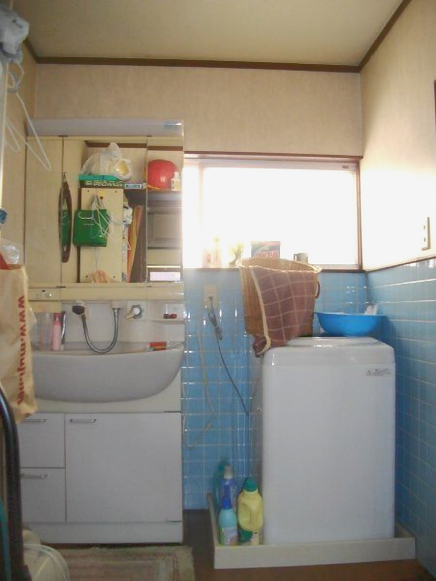 洗面台の洗濯機