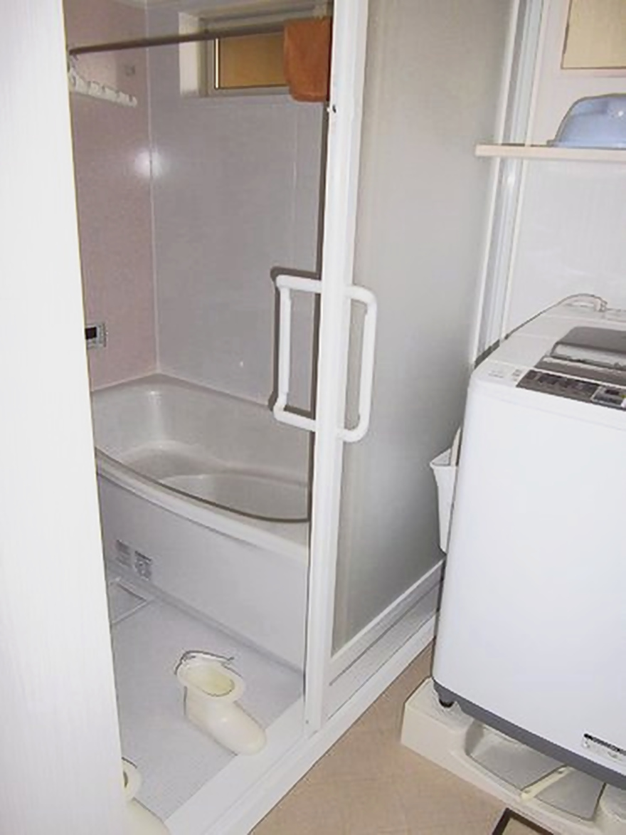 お風呂場と洗濯機